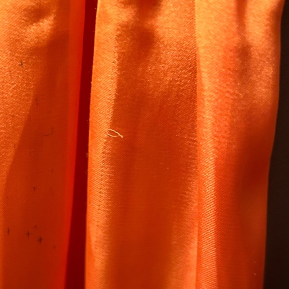 Pretty SUZY SHIER two layer dress with black belt & silky front panel - Picture 6 of 7